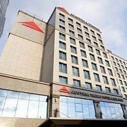 Vista exterior Austria Trend Hotel Ljubljana Fotos