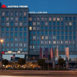 Vista exterior Austria Trend Hotel Ljubljana Fotos