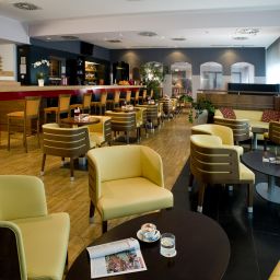 Bar Austria Trend Hotel Ljubljana Fotos