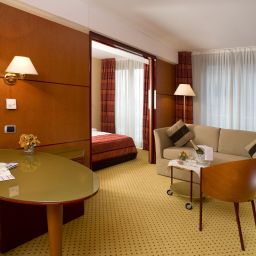 Business-Zimmer Austria Trend Hotel Ljubljana Fotos