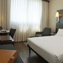 Zimmer Max Hotel Livorno Fotos