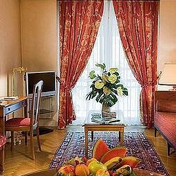 Suite Warwick Reine Astrid Fotos