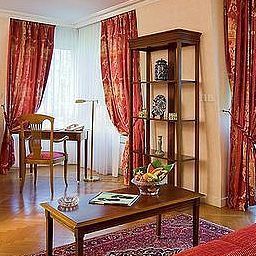 Suite Warwick Reine Astrid Fotos