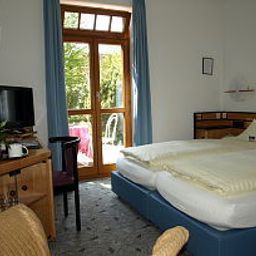 Zimmer Villa Waldperlach Garni Fotos