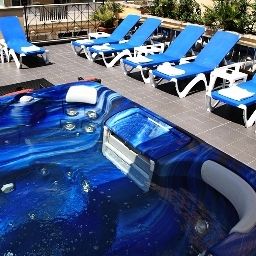 Бассейн Best Western Nettunia Fotos