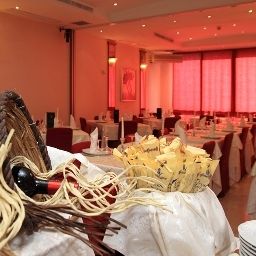 Ресторан Best Western Nettunia Fotos