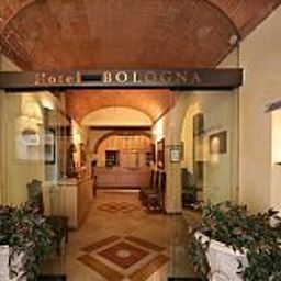 Hall Bologna Fotos