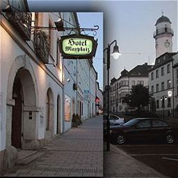 Exterior view Am Maxplatz beim Rathaus Fotos