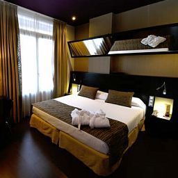 Room Petit Palace Germanias Fotos