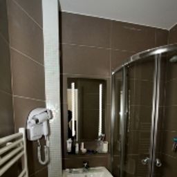 Bathroom Alane Fotos