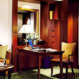 Suite JW Marriott Hotel Shanghai at Tomorrow Square Fotos