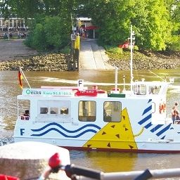 Entorno Zum Kuhhirten Fotos