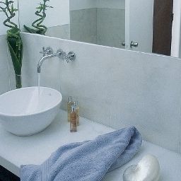 Camera da bagno Almyra Fotos