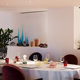 Salle du petit-déjeuner située dans le restaurant Sofitel Biarritz Le Miramar Thalassa sea & spa Fotos