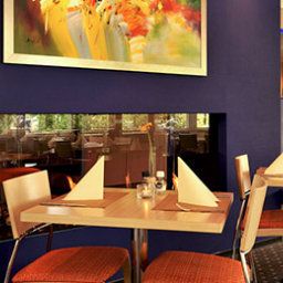 Breakfast room within restaurant ibis Veenendaal Fotos