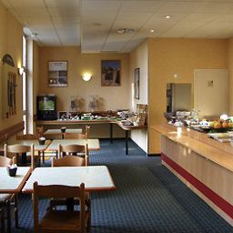 Sala colazione nel ristorante ibis Cavaillon Luberon Fotos