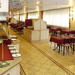 Breakfast room within restaurant ibis Andorra Fotos