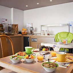 Frühstücksraum im Restaurant ibis Styles Angouleme Nord (ex all seasons) Fotos