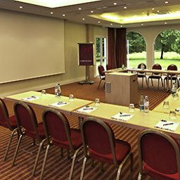 Salle de séminaires Mercure Le Coudray Montceaux Parc du Coudray Fotos