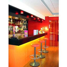 Бар Mercure Nancy Centre Stanislas Fotos