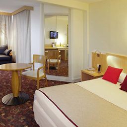 Room Mercure Tours Sud Fotos