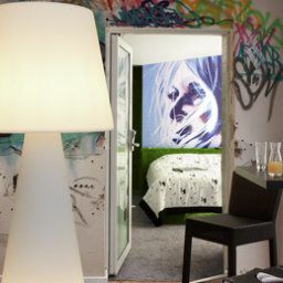 Bar Mercure Strasbourg Quartier Saint Jean Fotos
