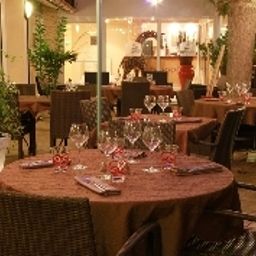 Ristorante Best Western Uzes Pont du Gard Fotos