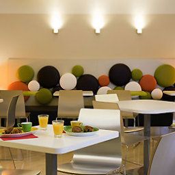 Breakfast room within restaurant ibis Styles Paris Gare de l'Est Château Landon (ex all seasons) Fotos