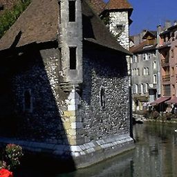 Entorno Mercure Annecy Centre Fotos