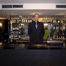 Salle du petit-déjeuner située dans le restaurant Mercure Lyon Plaza République Fotos