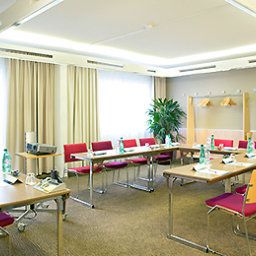 Tagungsraum Novotel Massy Palaiseau Fotos