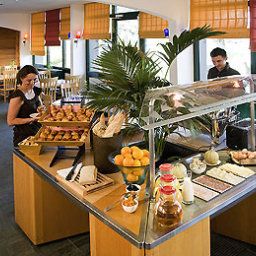 Salle du petit-déjeuner située dans le restaurant Novotel Perpignan Fotos