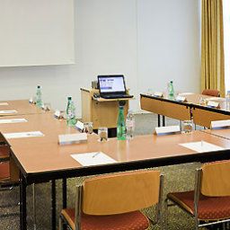 Salle de séminaires Novotel Marseille Est Fotos