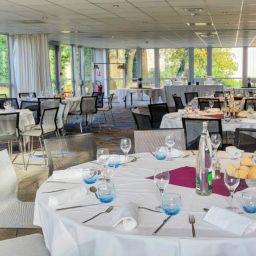 Camera Novotel Saclay Fotos