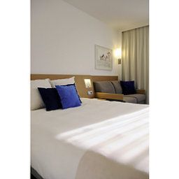 Room Holiday Inn LILLE - OUEST ENGLOS Fotos