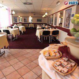 Sala colazione nel ristorante Best Western Grand City Fotos