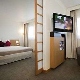 Room Novotel Saint Quentin Golf National Fotos
