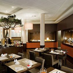 Breakfast room within restaurant Novotel Clermont Ferrand Fotos