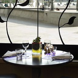 Salle du petit-déjeuner située dans le restaurant Novotel Paris Gare de Lyon Fotos
