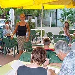 Terrasse Zur Burg Gasthof Fotos