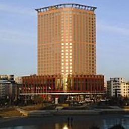 Vue extérieure Kempinski Fotos