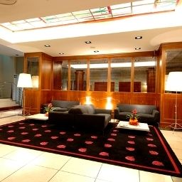 Холл Holiday Inn MADRID - CALLE ALCALA Fotos