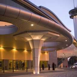 Halle Holiday Inn Express ABERDEEN CITY CENTRE Fotos