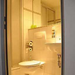 Badezimmer Aurum Pension Fotos