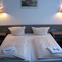Zimmer Aurum Pension Fotos