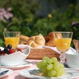 Buffet Zum Reschen Fotos