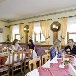 Sala colazione nel ristorante Sonnenhotel Eichenbühl Fotos