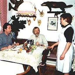 Breakfast room within restaurant Engel Pension Fotos