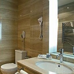 Camera da bagno Eurostars León Fotos