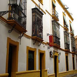 Exterior view B & B Naranjo Fotos